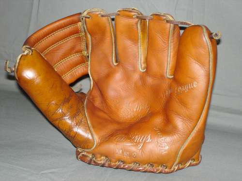 Mickey Mantle Rawlings MM8 Front